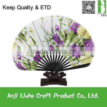 Shell-Shaped Bamboo Cloth Fan For Wedding or Collection