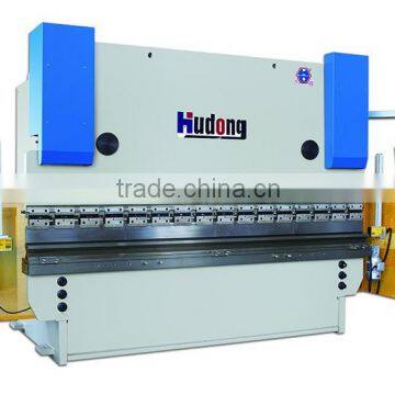 WD 67Y-40T/2200 Hydraulic Press Brake with good quality and high efficiency