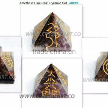 AMETHESE AGATE USAI REIKI PYRAMID SET