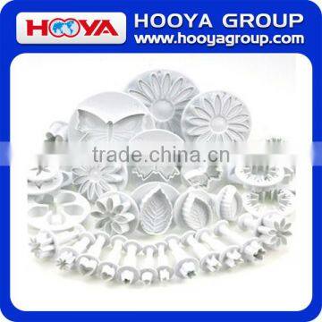 3 Pcs Veined Sunflower Daisy and Gerbera Flower Fondant Cake Sugarcraft Decorating Kit Cookie Mould Icing Plunger Cutter Tools photo-6