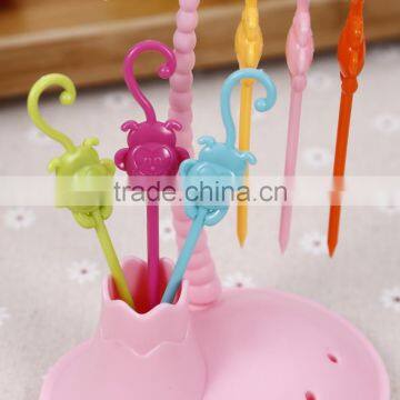 Factory Best Price ABS Colorful Disposable Top Quality Animal Mokey Shape Plastic Fruit Fork photo-2