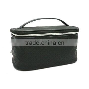 Clamshell black cosmetics makeup bag fashion makeup bag China shopping cosmetic bag