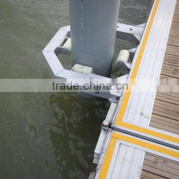 Floating dock pile guide device for pile