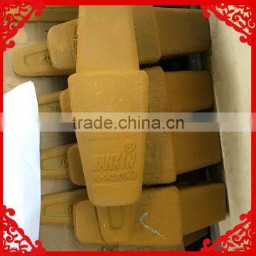 BUCKET TEETH &ADAPTERS 70-14520 FOR PC200/BUCKET ADAPTER