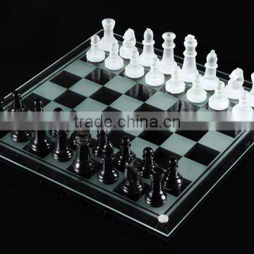 Hot Sale Cheap 3d Crystal Chess Set for Game photo-2