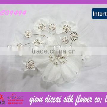 Rhinestone and Metal Decorated Flower Wedding Accessories