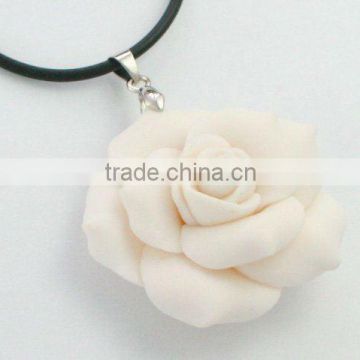 resin lucite flowers,fashion resin flowers, fashion resin cameo pendant