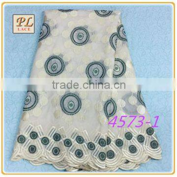 2015 New Design Top Sale Swiss Cotton Applique Lace