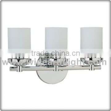 Hotel Supplier UL Listed Modern Chrome Bathroom Fixture Light With Glass Shade W40285