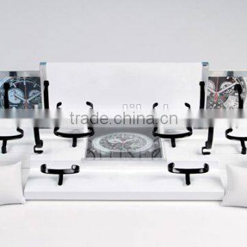 New Design Wooden Window Watch Display Stand For Showroom Design