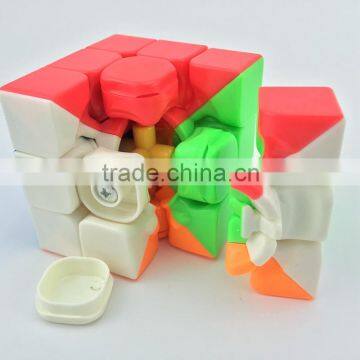 YuMo QingHong Newest Design Cost-effective Professional Speed Magic Cube photo-2