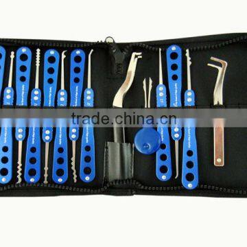 CHAMPION SERIES PICK SET 14-IN-ONE