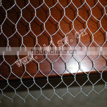 Galvanized double twist hexagonal mesh