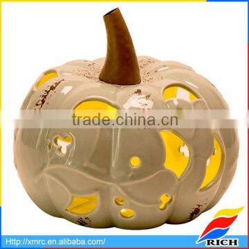 2017 New Design Halloween Ceramic LED Tealight Cutout Pumpkin Home Decor