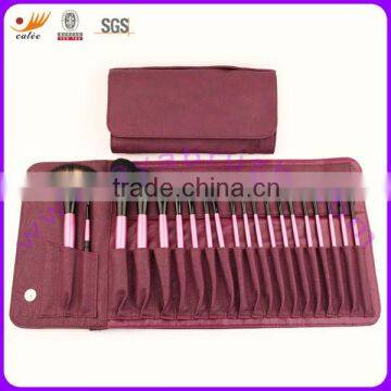 Professional Makeup Brush Kit With Customized Design