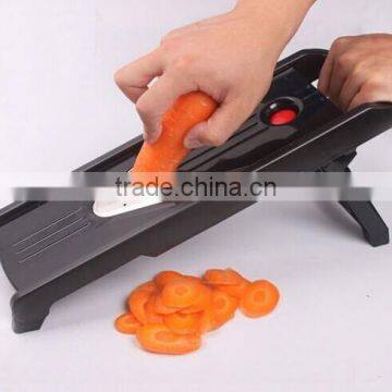welcoming black V-blade Mandoline slicer