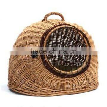 Wholesale comfortable gift willow dog house basket for rest