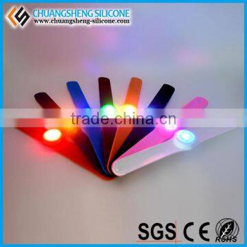 Light Up Slap Silicone Bracelet,High Quality Led Silicone Slap Bracelet,flashing Silicone Bracelet photo-4