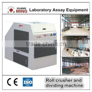 Laboratory roller crusher with automaitic cutter-chute division system, double roller crusher