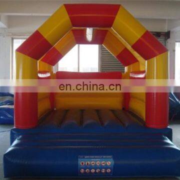 small inflatable bouncer house/cheap bouncy place for kids/outdoor fun games