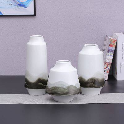 Modern White Dark Green Hand Made Chinese Ceramic Vase Jar With Lid For Office Table