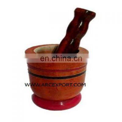 wooden mortar & pestle