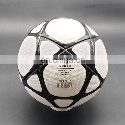 BEWE Patent Design Professional Competition Level PU Adhesive Soccer Ball Size 5 Football for Match photo-2