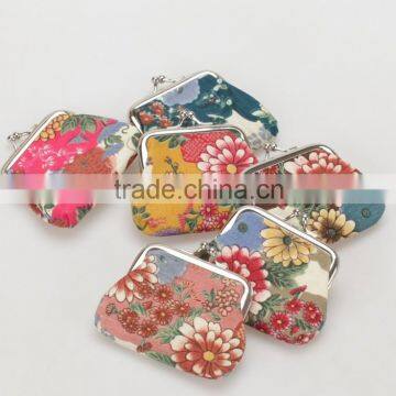 New flower pattern fabric clutch clasp coin purse