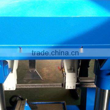 CNC horizontal metal sawing machine GH4228A