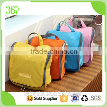 Classical Design Multifunctional Travel Promotional Toilet Bag with Handle