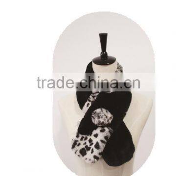 Elegen Cheap New Design Fashion Women Fake Fur Scarf/shawl photo-2