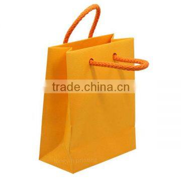 High Quality Colorful Paper Bags Printing photo-3
