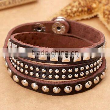 Fashion Vintage Men's Metal Steel Studded Surfer Leather Bangle Cuff Bracelet