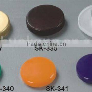 Plastic lid