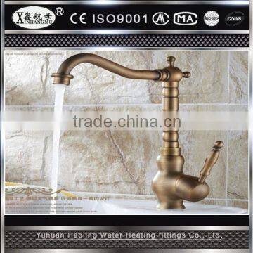 2015 Uk Style Long Neck Kitchen Faucet