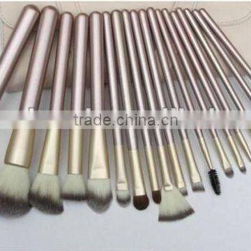 18 pcs Professional Beauty Synthetic Makeup Brush Set