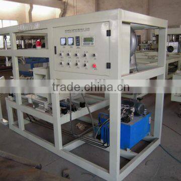 PVC pipe expanding machine