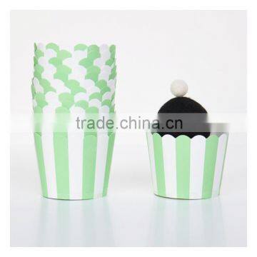 Green and White Vertical Stripes Striped Standard Baking Cups cupcake liners Muffin Cups Paper Cupcake Cups Liners Cupcake Cases