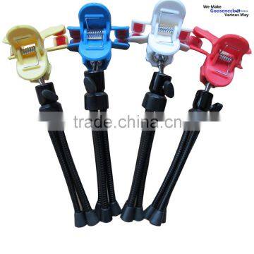 Flexible gooseneck tripod smartphone holder