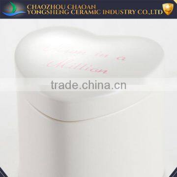 Heart-shaped White Ceramic Jars With Lids for Gift photo-2