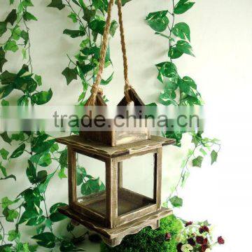 Wooden lantern