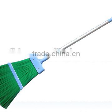 Low Price Outdoor Plastic Garden Broom for cleanig fallen leaves