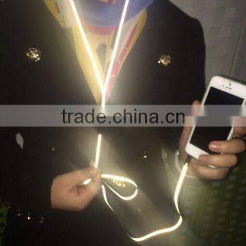Wholesale White Lighting Reflective Earphone Line for Saftety photo-6