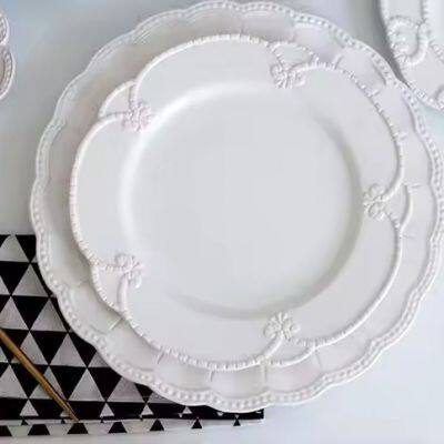 Elegant Embossed Style Ceramic Charger Plates white Party Event Romantic Wedding Dinnerware Set Wholesale Plates