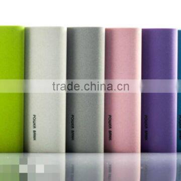 High Electric Capacity Portable Power Bank,Shaking Display Power Bank of 12000mAH photo-4