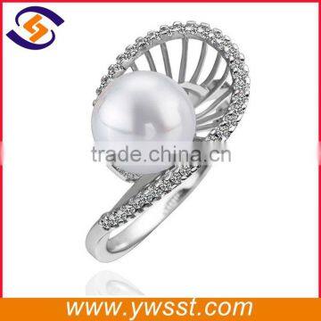 Fan shape new design pearl finger ring