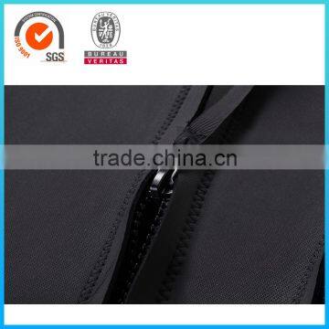 Короткорукавый сексуальный неопреновый трикотаж для женщин photo-3