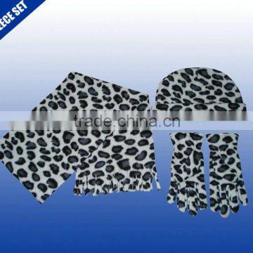 wholesale christmas printed winter scarf hat gloves sets