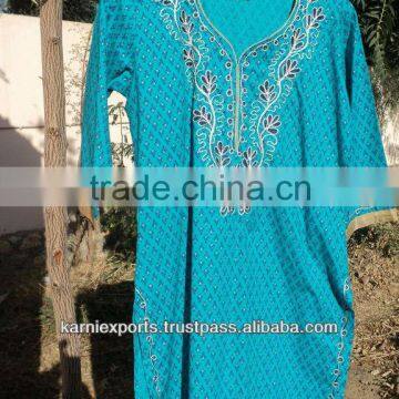 Tunics/Tops.Blouses/Kurtis/Kurtas/Ponchos/Kaftans/Kameez Abayas For Girls & Womens