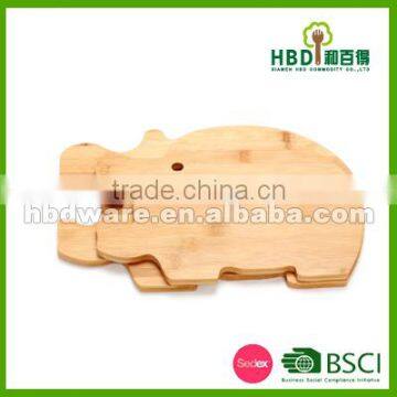 2016 cheap animal shaped wood cutting board, custom animal shaped bamboo kitchen cutting board wholesale